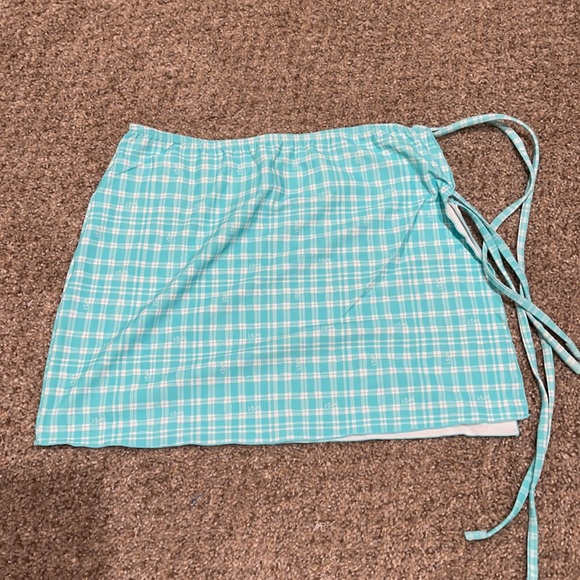 RDM x Revolve Women’s swimsuit set - Picture 7 of 7